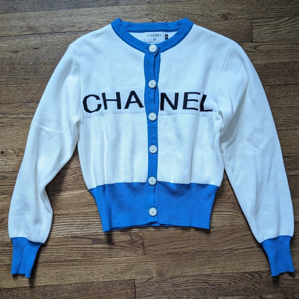 UNOFFICIAL Women's Chanel Cardigan Size Sz M Medium